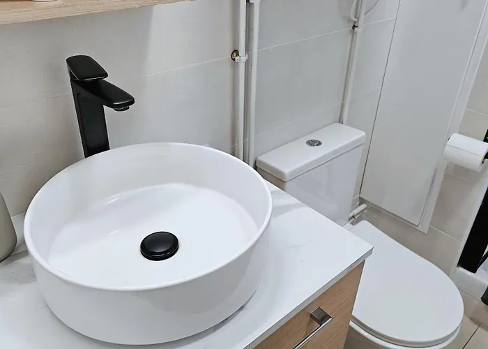 Quiet Comfortable And Warm Apartamento Paris