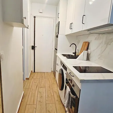 Apartment Quiet Comfortable And Warm Paris