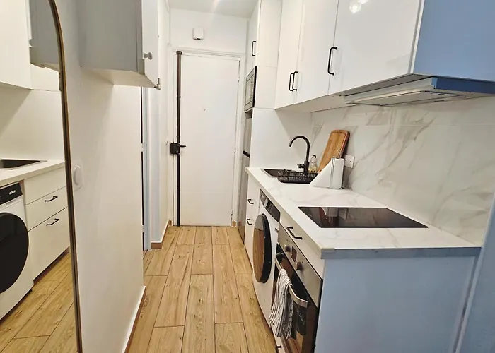 Appartement Quiet Comfortable And Warm Parijs